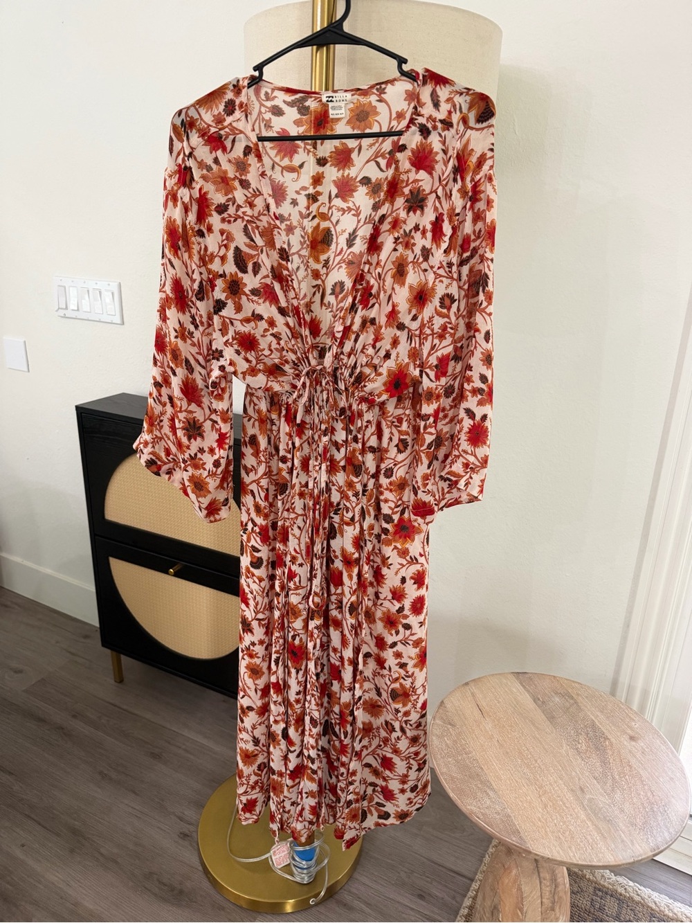 Billabong Rust and Cream Floral Kimono